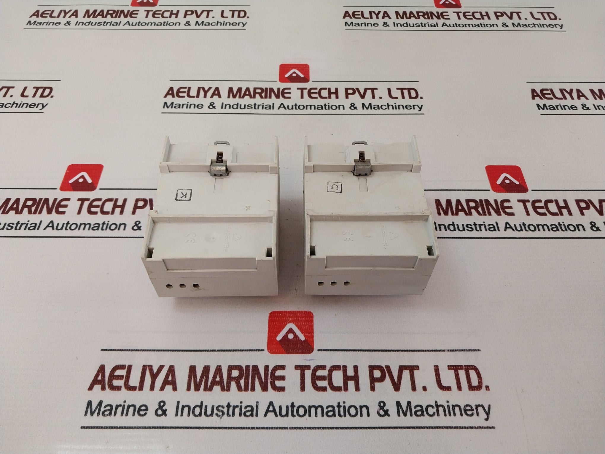 Abb Sv/S 30.320.5 Power Supply 230V Ac 50/60Hz