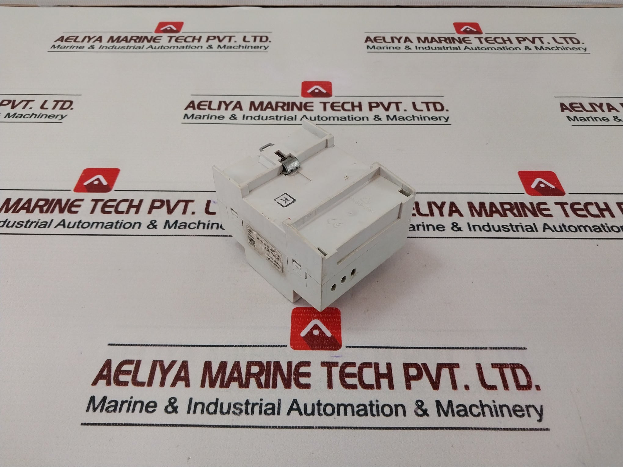 Abb Sv/S 30.320.5 Power Supply 230V Ac 50/60Hz