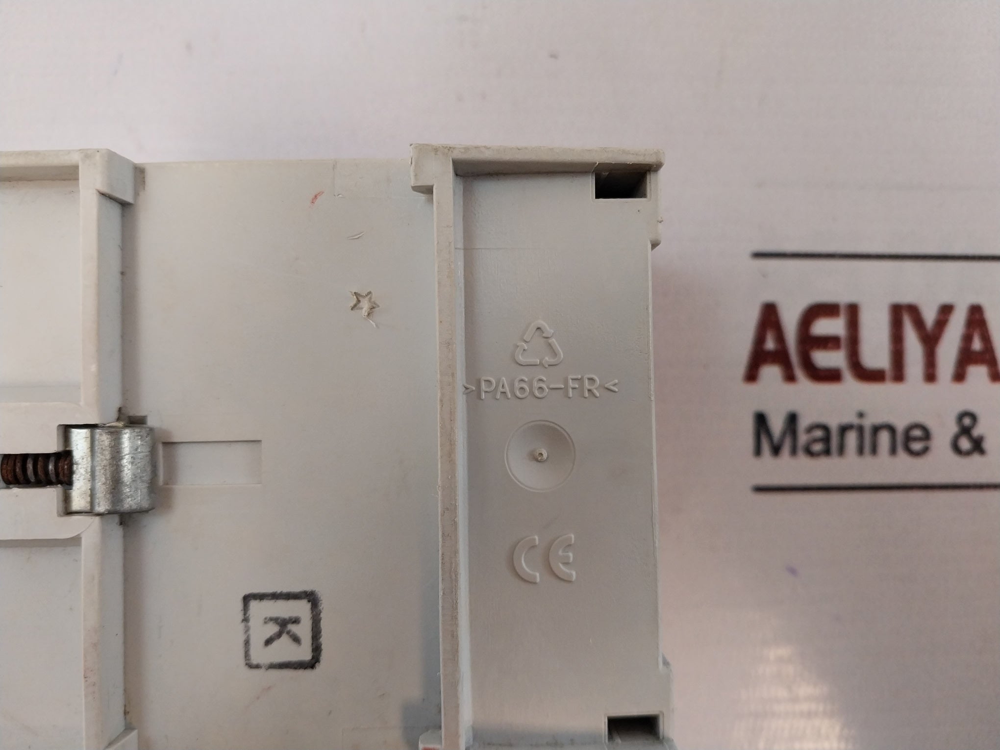 Abb Sv/S 30.320.5 Power Supply 230V Ac 50/60Hz
