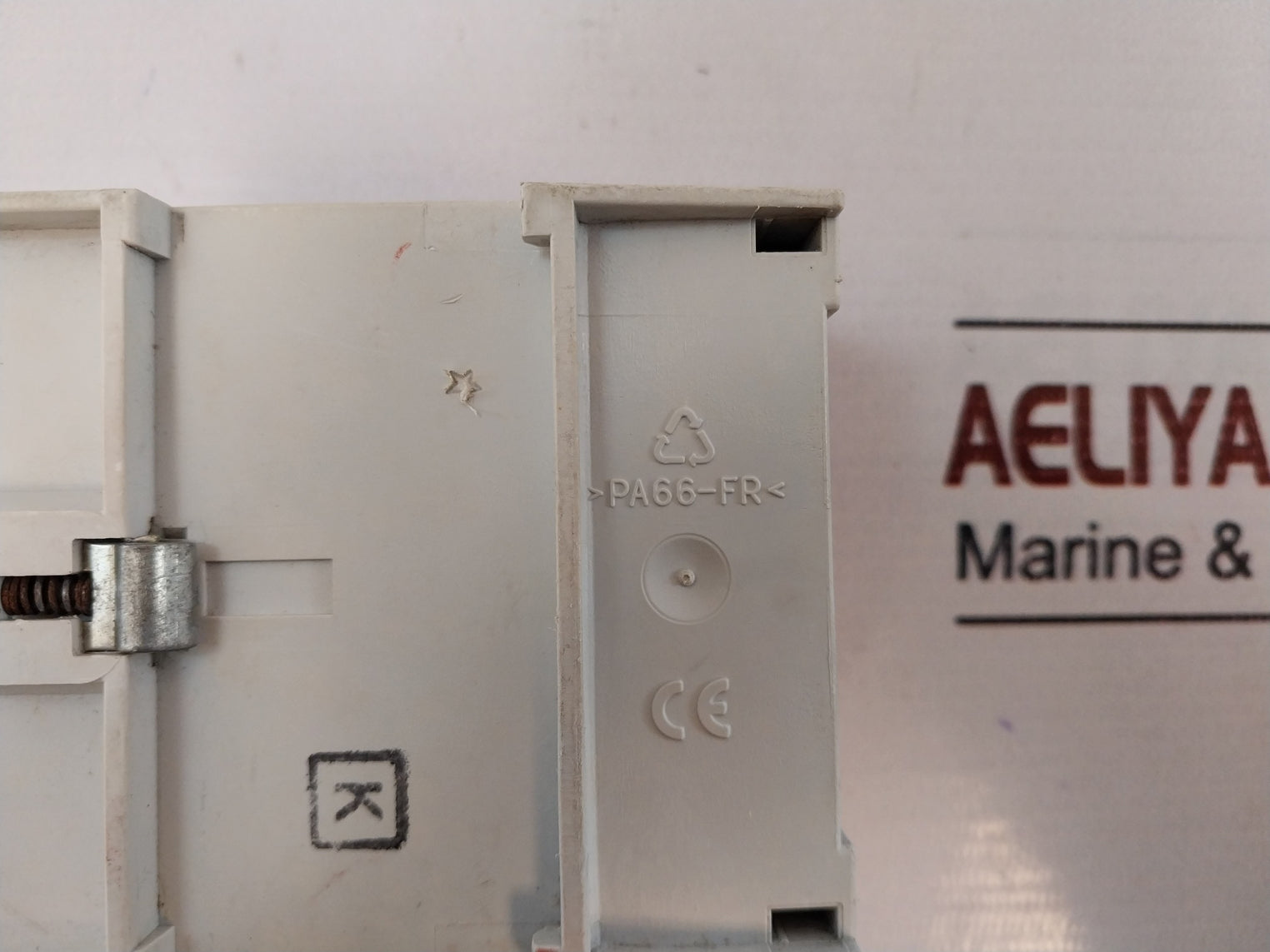 Abb Sv/S 30.320.5 Power Supply 230V Ac 50/60Hz