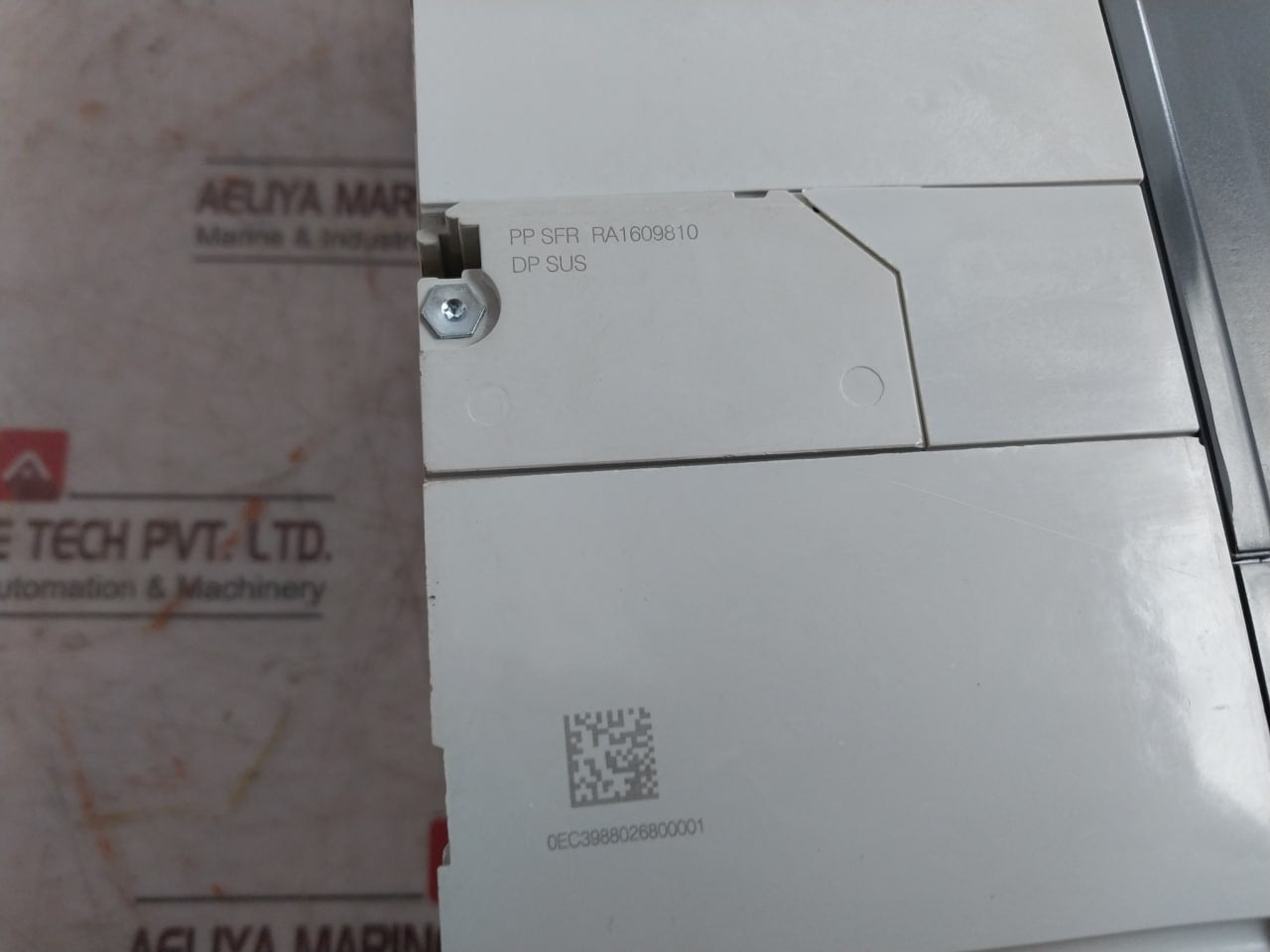 Abb T5H-d 400 3 Pole Unit Circuit Breaker Sace 600V-50/60Hz 1Sda55018R1 275Lb-in