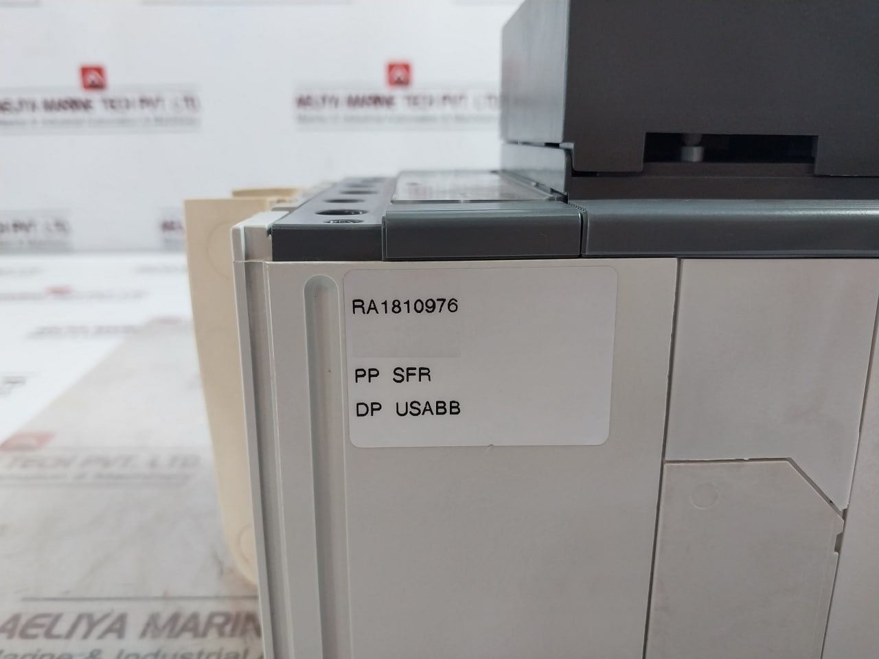 Abb T5H-d 400 3 Pole Unit Circuit Breaker Sace 600V-50/60Hz 1Sda55018R1 275Lb-in