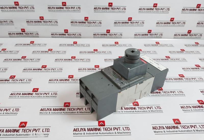 Abb Tmax Xt4S 250 Circuit Breaker 690V Ac 1000V Dc