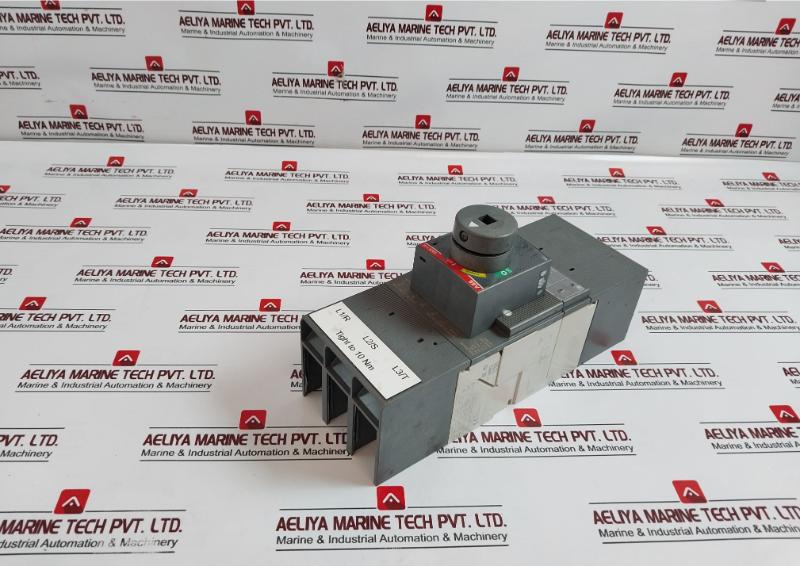 Abb Tmax Xt4S 250 Circuit Breaker 690V Ac 1000V Dc