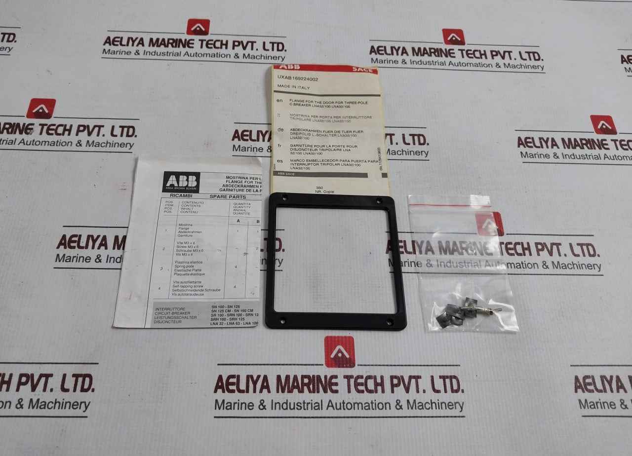 Abb Uxab 169224002 Flange F/ The Door F/ 3-pole C. Breaker Lna32/100
