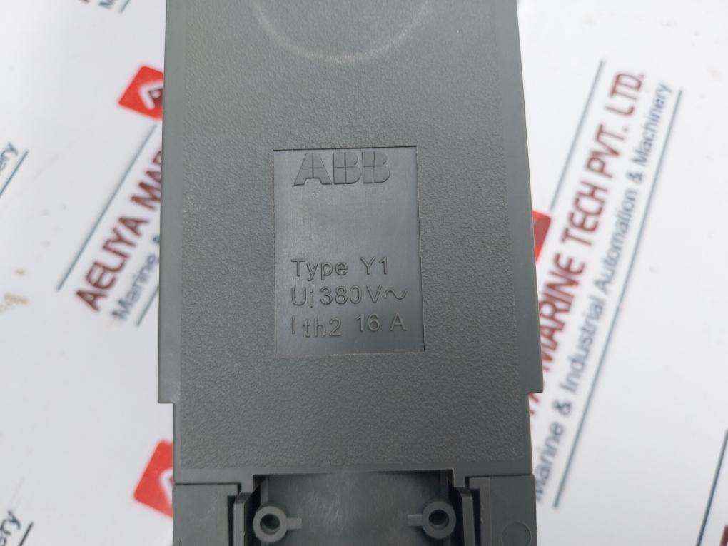 ABB V7/P Vacuum Contactor 1VC1AG00019718 7.2 kV 100A 50kA 50/60 Hz