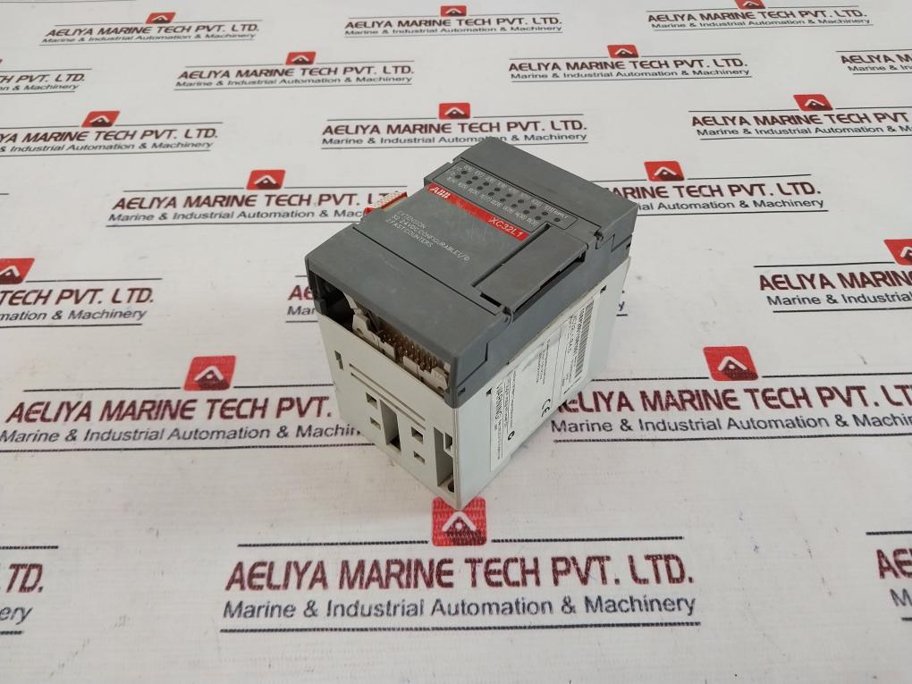 Abb Xc32L1-b4.0 Digital Input Module 1Sbp260110R1001