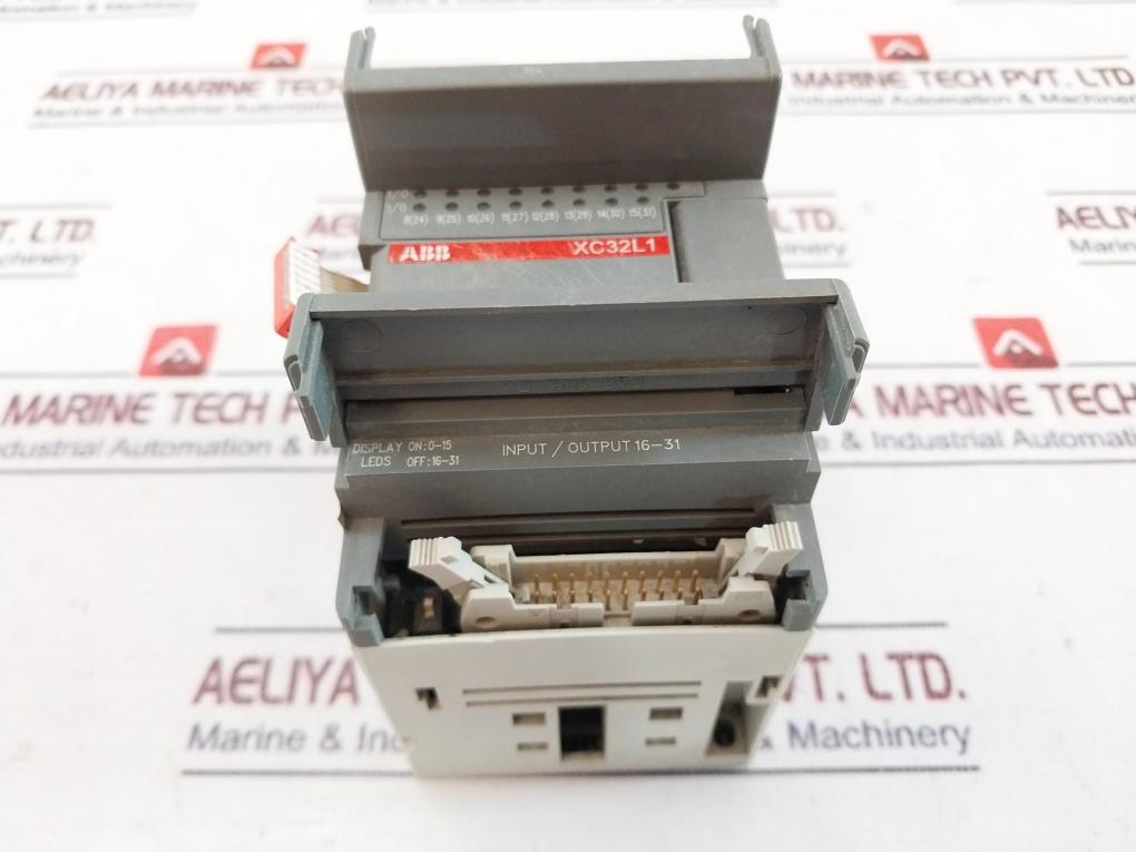 Abb Xc32L1-b4.0 Digital Input Module 1Sbp260110R1001