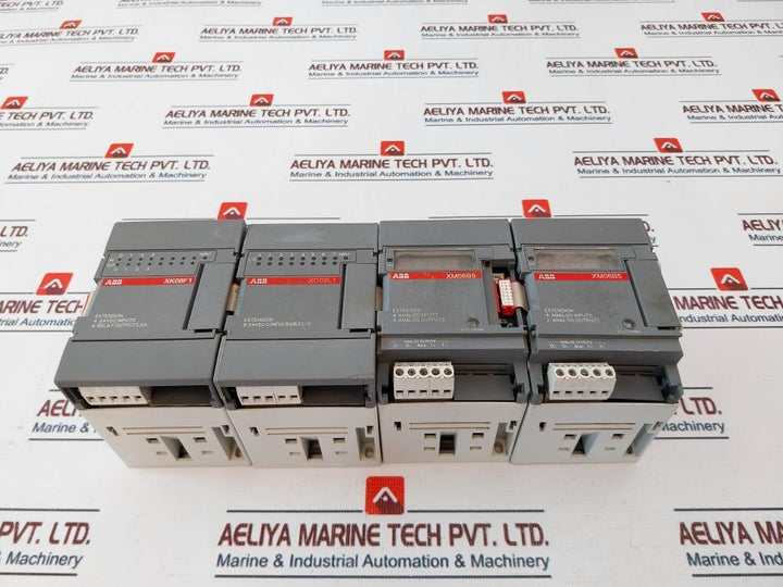 ABB XM06B5-K12.0,XK08F1-A3.0,XC08L1-D4.0, 4 Analog Output Module