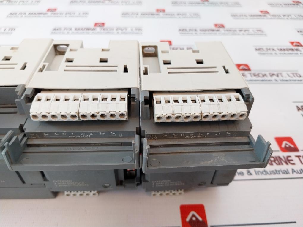 ABB XM06B5-K12.0,XK08F1-A3.0,XC08L1-D4.0, 4 Analog Output Module
