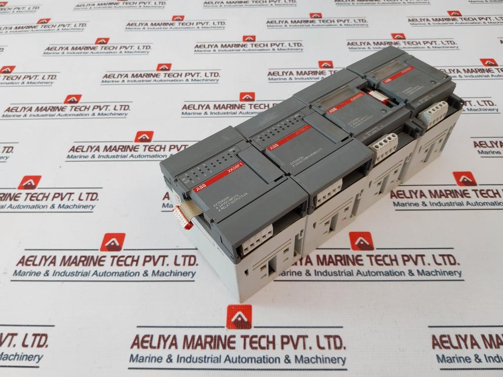 ABB XM06B5-K12.0,XK08F1-A3.0,XC08L1-D4.0, 4 Analog Output Module