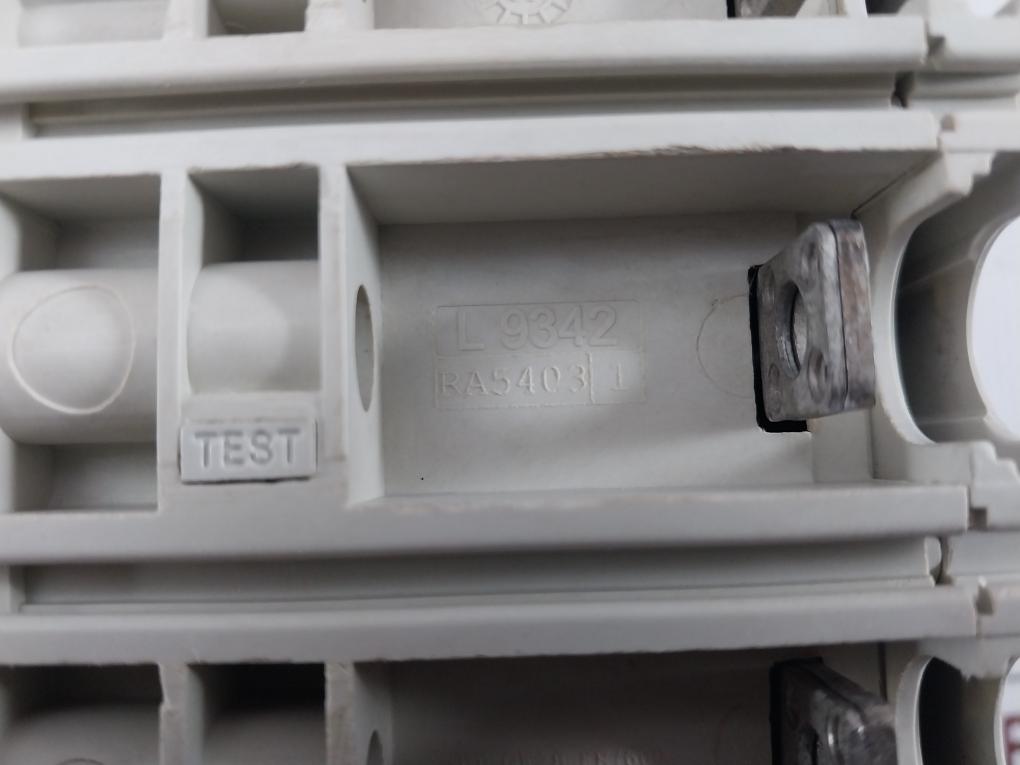 Abb Xt2S 160