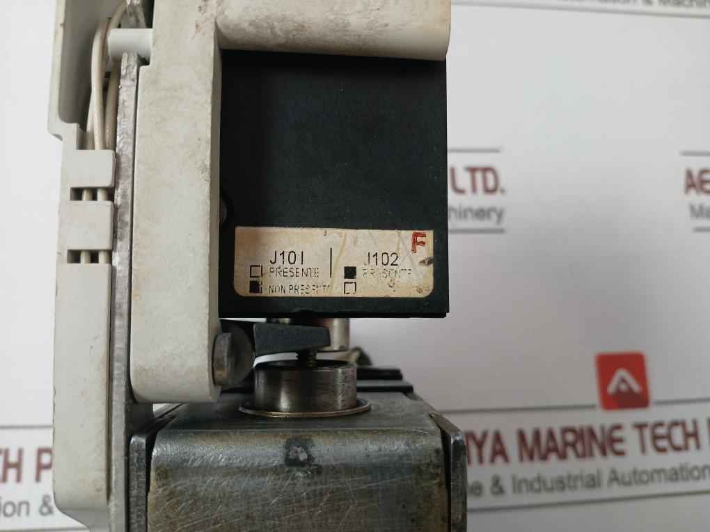 Abb Yo-1Sda038286R1 Shunt Trip, Close Coil Undervoltage Release Coil 24V Dc