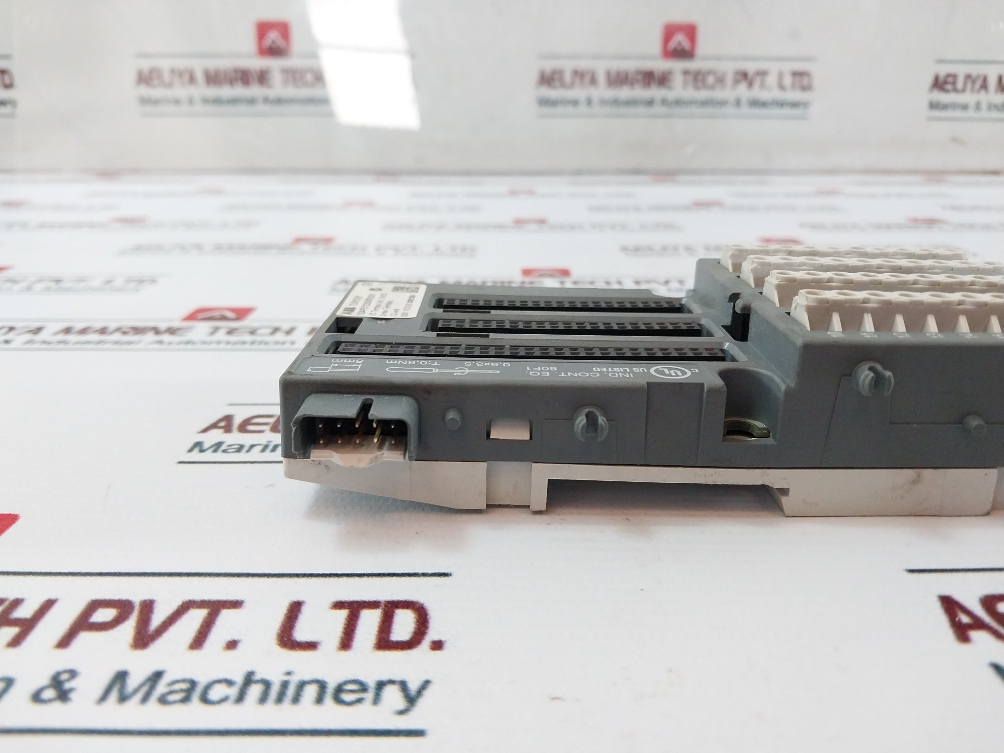 Abb 1Sap212200R0001 I/O Terminal Unit 24V Dc