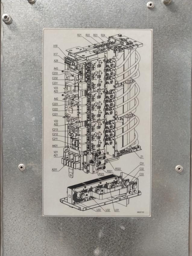 Abb 68606039 Inverter Drive Module Acs800-104Lc-0700-7+E205+Q950 709-976 Vdc.