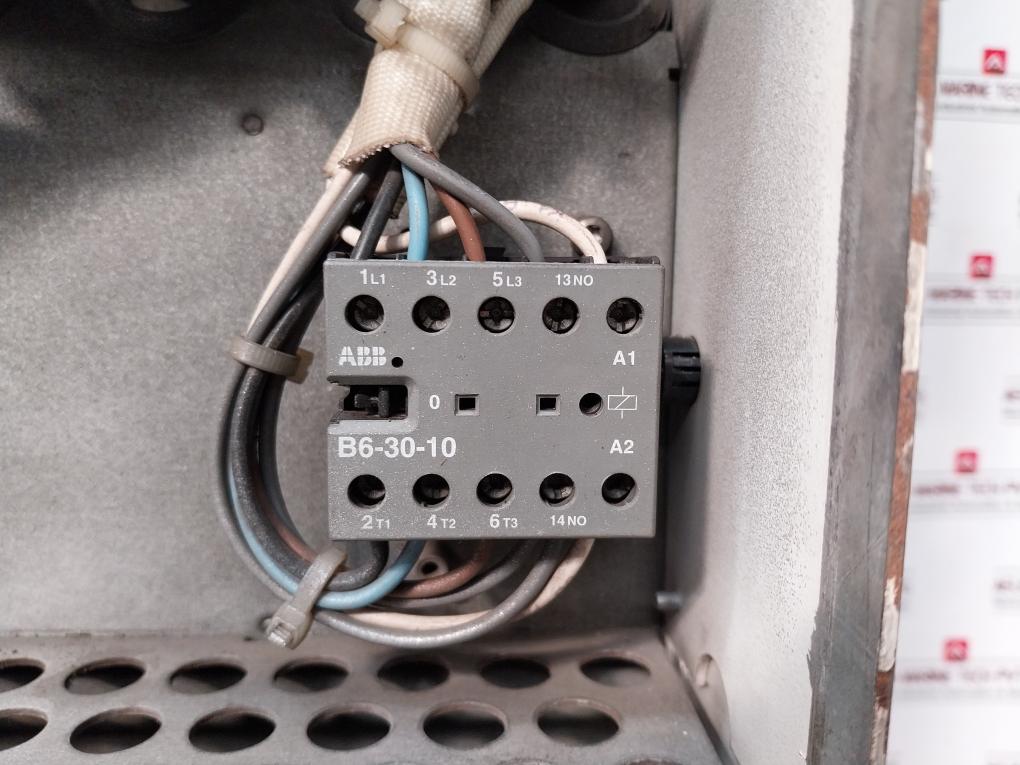 Abb Acs800-104-0440-7+E205+V991 Inverter Drive Module Acs800 68684935