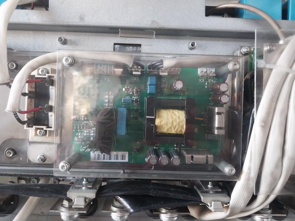 Abb Acs800-104-0580-7+C126+E205+V991 Inverter
