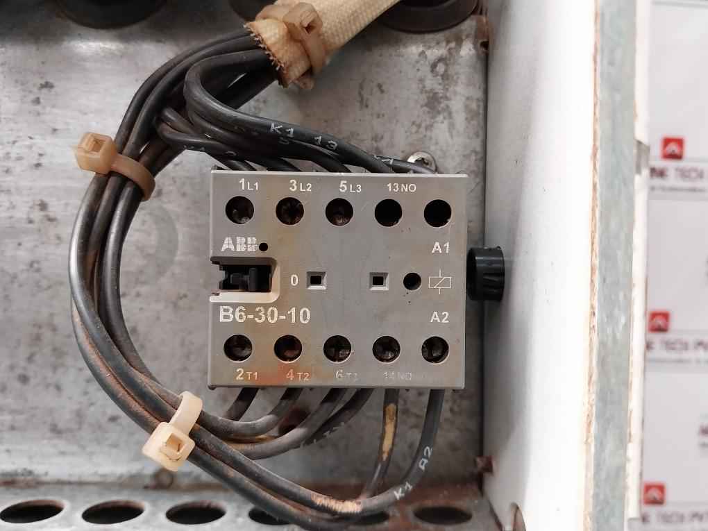 Abb Acs800-104-0580-7+E205 Inverter Drive Module Aofc-02, Aint-14C, Apow-01C