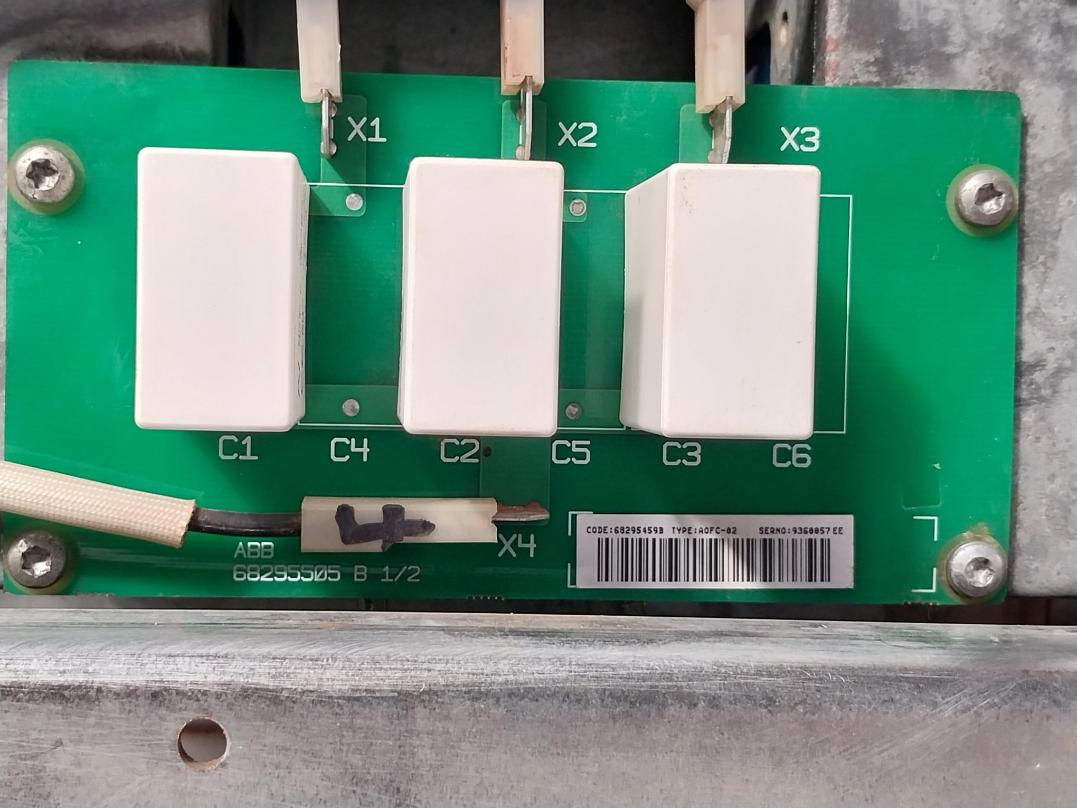 Abb Acs800-104-0580-7+E205+V991 Inverter Drive Module 68685192 709–976 Vdc