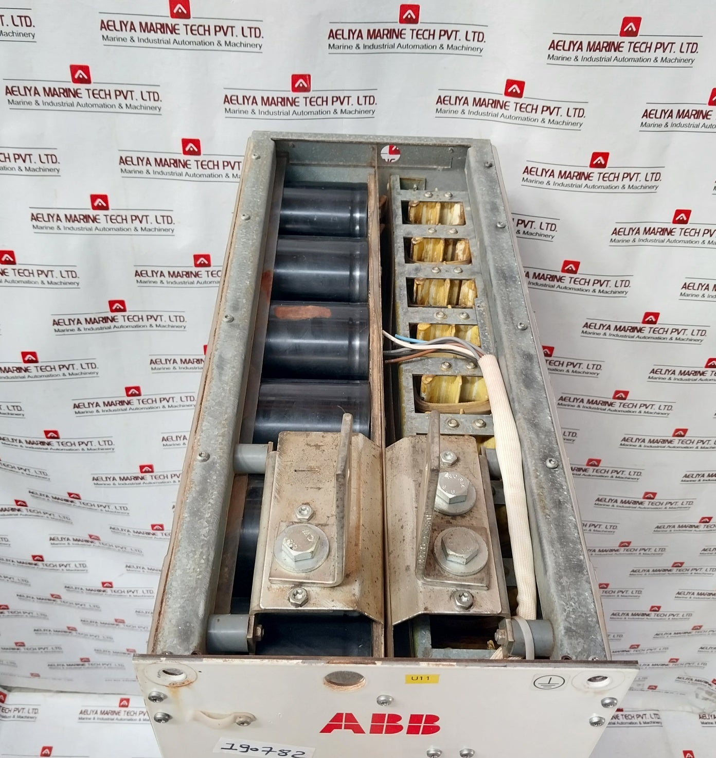 Abb Acs800-104-0580-7+E205+V991 Inverter Drive Module 68685192 Ip00 709–976 Vdc