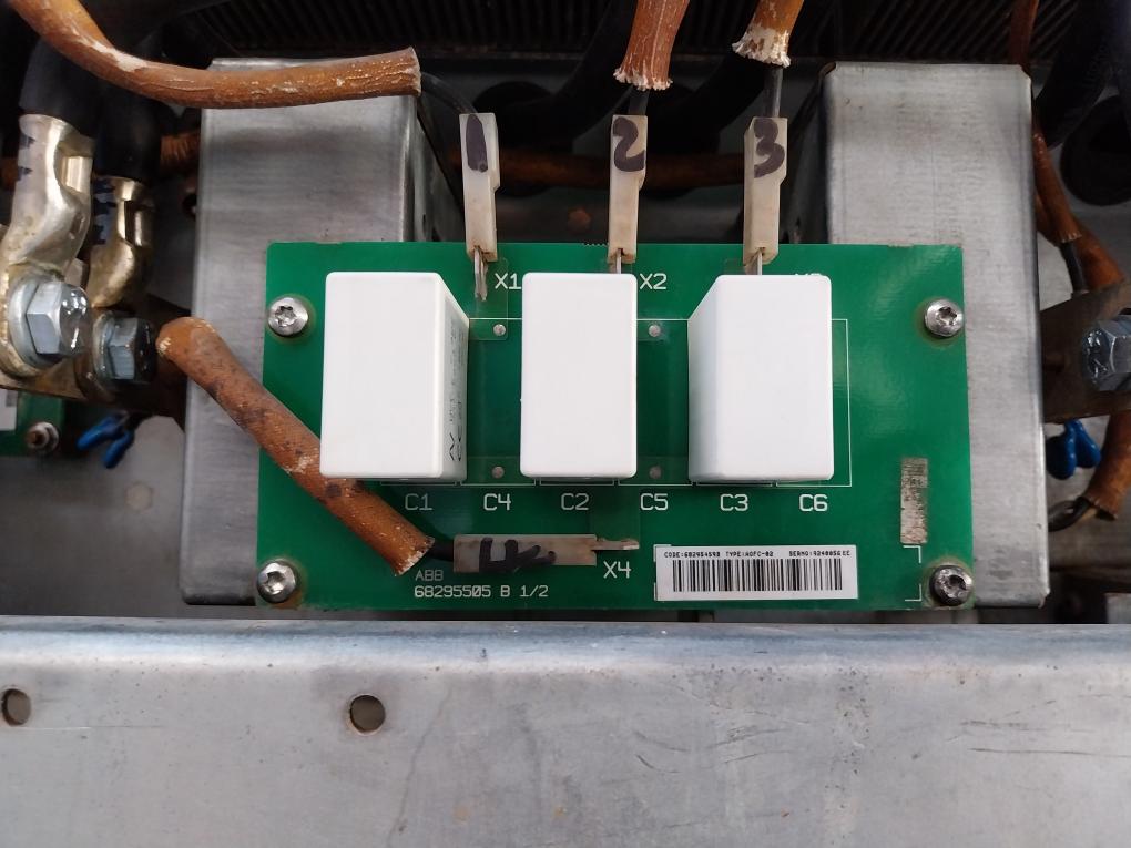 Abb Acs800-104-0580-7+E205+V991 Inverter Drive Module 709-976 Vdc 68685192