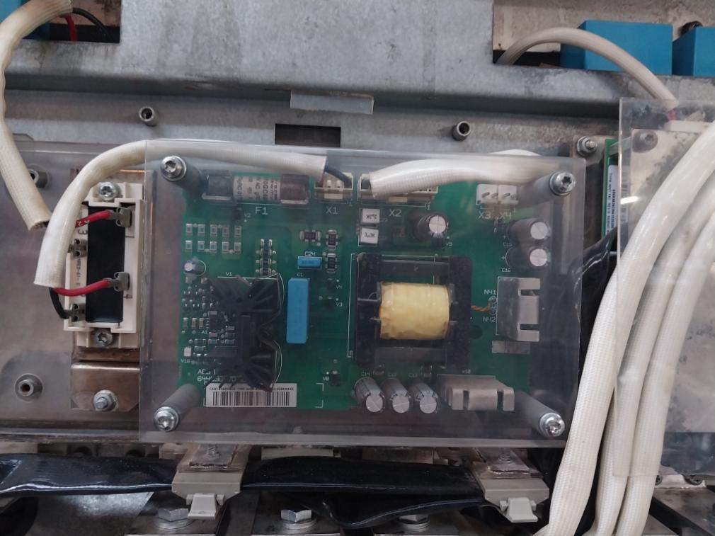 Abb Acs800-104-0580-7+E205+V991 Inverter Drive Module Ip00 68685192 709–976 Vdc