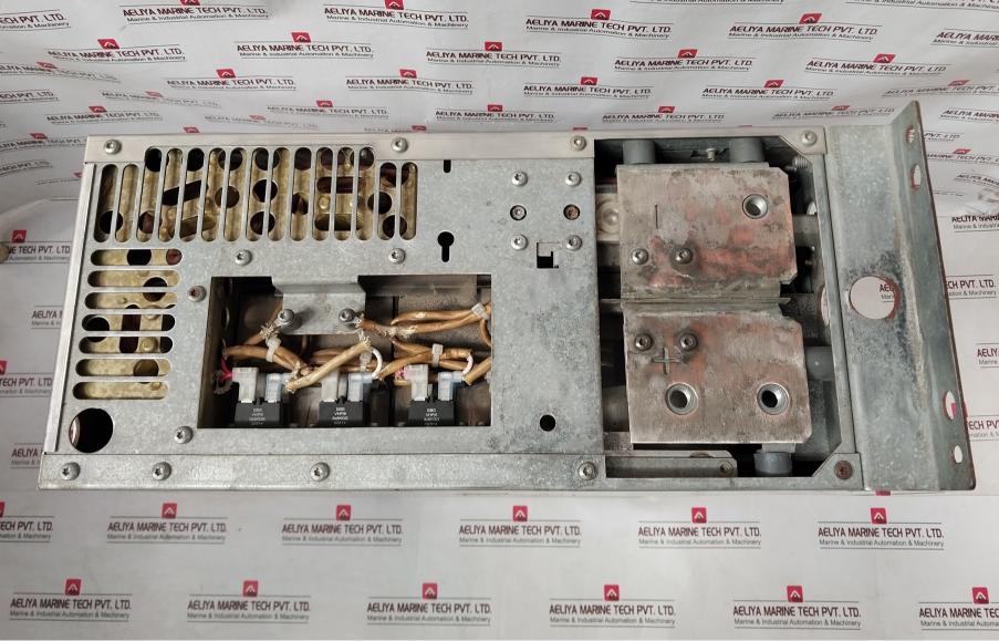 Abb Acs800-104Lc-0700-7+E205+Q950 Inverter Unit 68606039 Apow-01C, Aint-14C