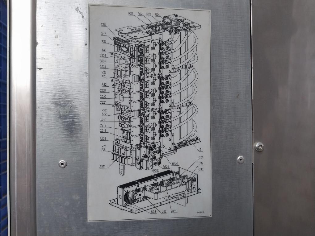 Abb Acs800-104lc-0700-7+e205+q950 Line Converter Inverter I/o Module Rev a