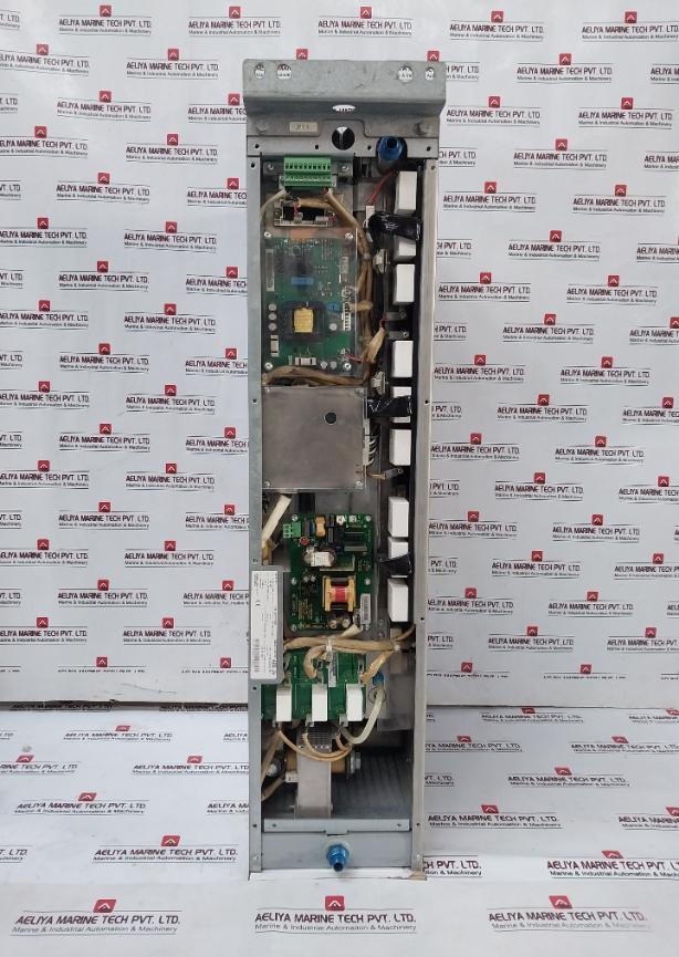 Abb Acs800-104Lc-0700-7+E205+Q950 Variable Frequency Drive 68606039 3X8Kgg