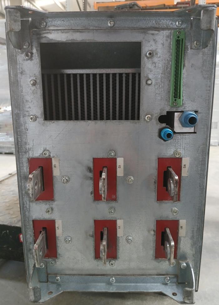 Abb Acs800-704Lc-2150-7 Drive Supply Unit 68648858 380-690V Ac 1796 A 48-63 Hz.