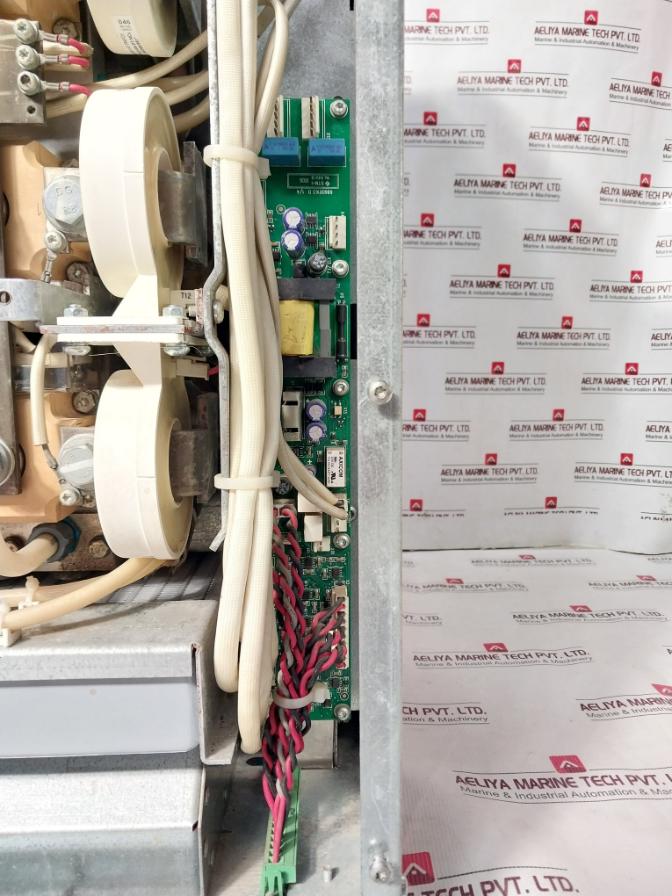 Abb Acs800-704Lc-2150-7 Drive Supply Unit 68648858 380-690 V Ac 1796 A
