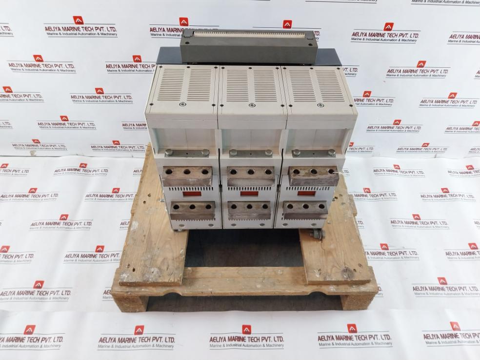 Abb E3N-a 25 Emax Air Circuit Breaker 2500A 50-60 Hz