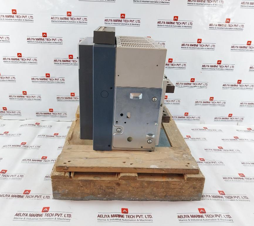 Abb E3N-a 25 Emax Air Circuit Breaker 2500A 50-60 Hz