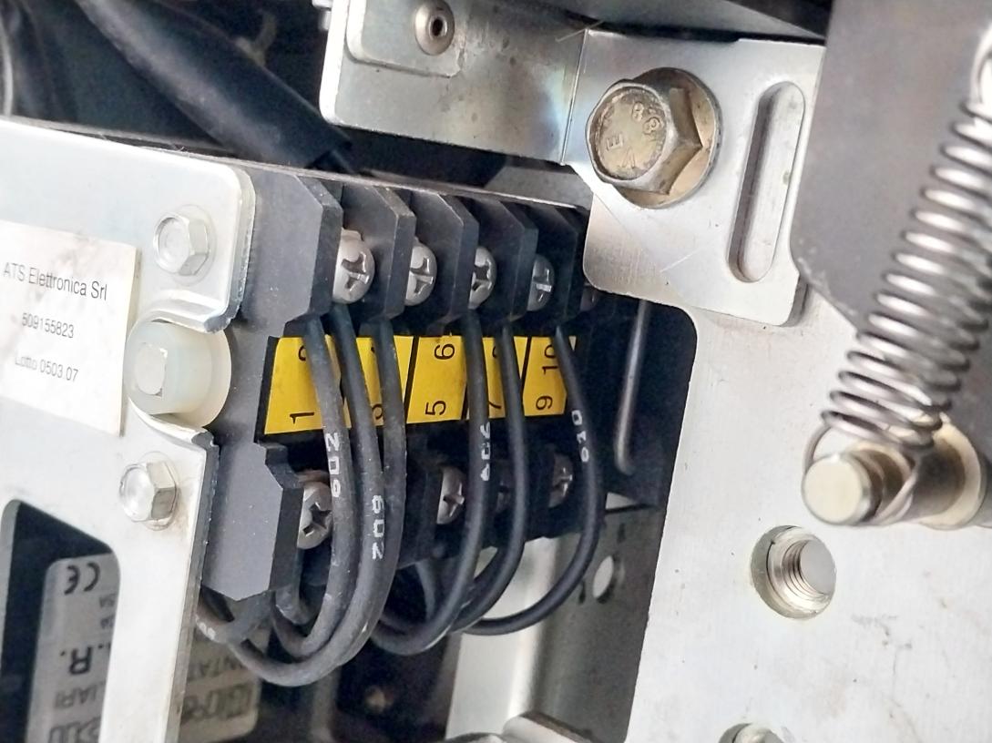 Abb Hd4/W 12.06.32 Circuit-breaker 50/60 Hz