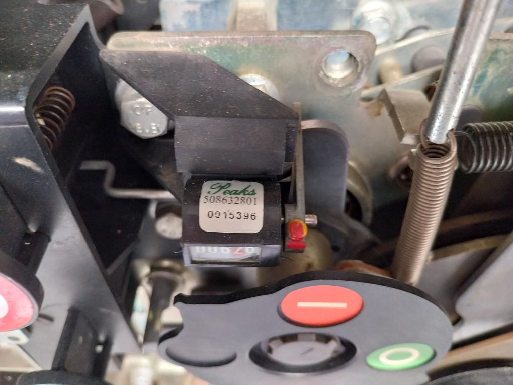 Abb Hd4/ 12.12.32 Mv Circuit Breaker Sf6 Medium Voltage Gas Insulation