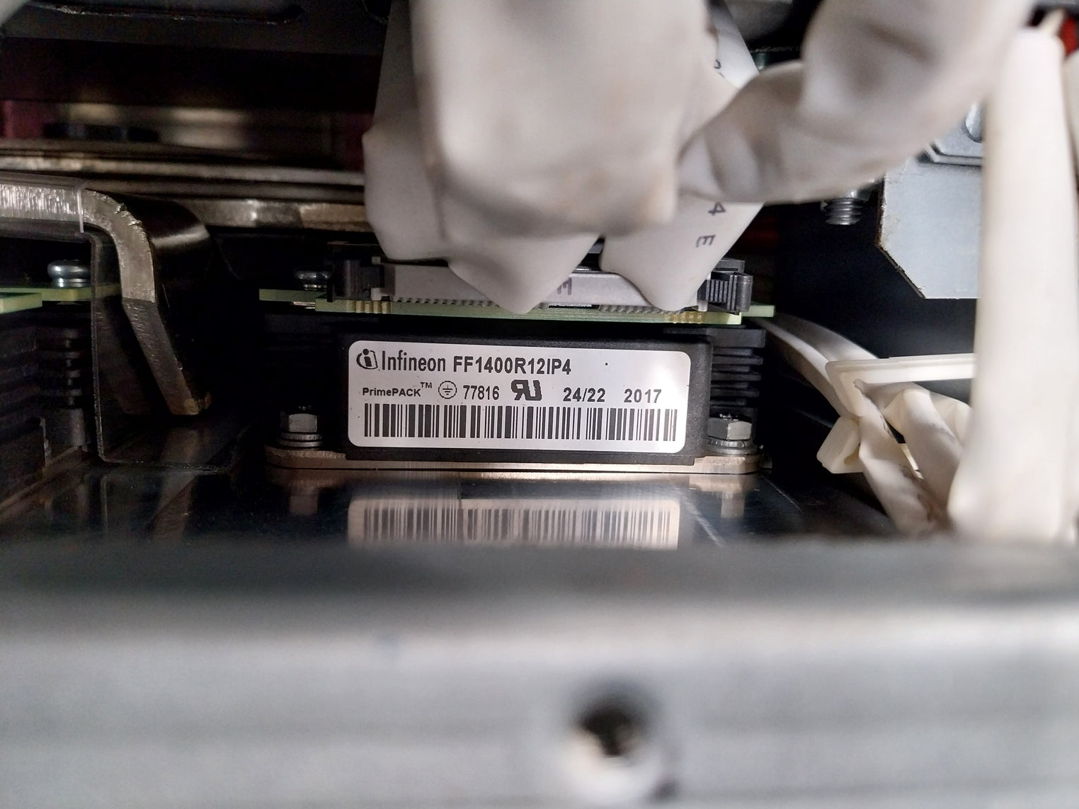 Abb Pvs980-104Sc-875A-7 Inverter Module Ip00 650-1500Vdc 480-690Vac F2 50/60Hz