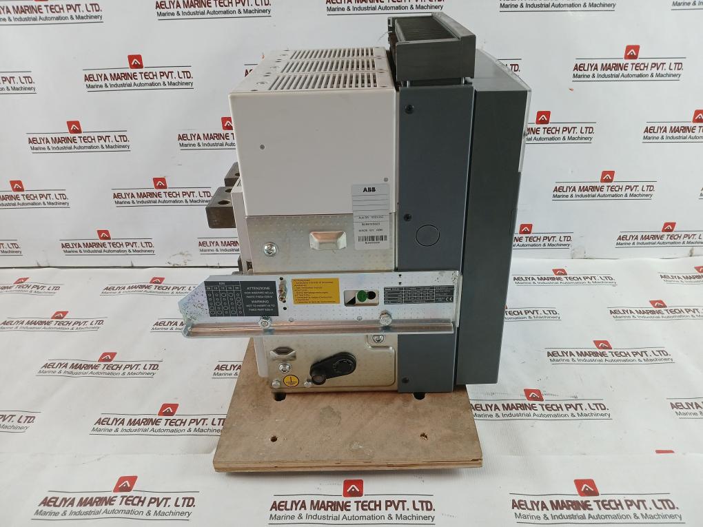 Abb Sace E2S 20 Sace Emax Circuit Breaker 2000A 690V 50/60 Hz Re0558