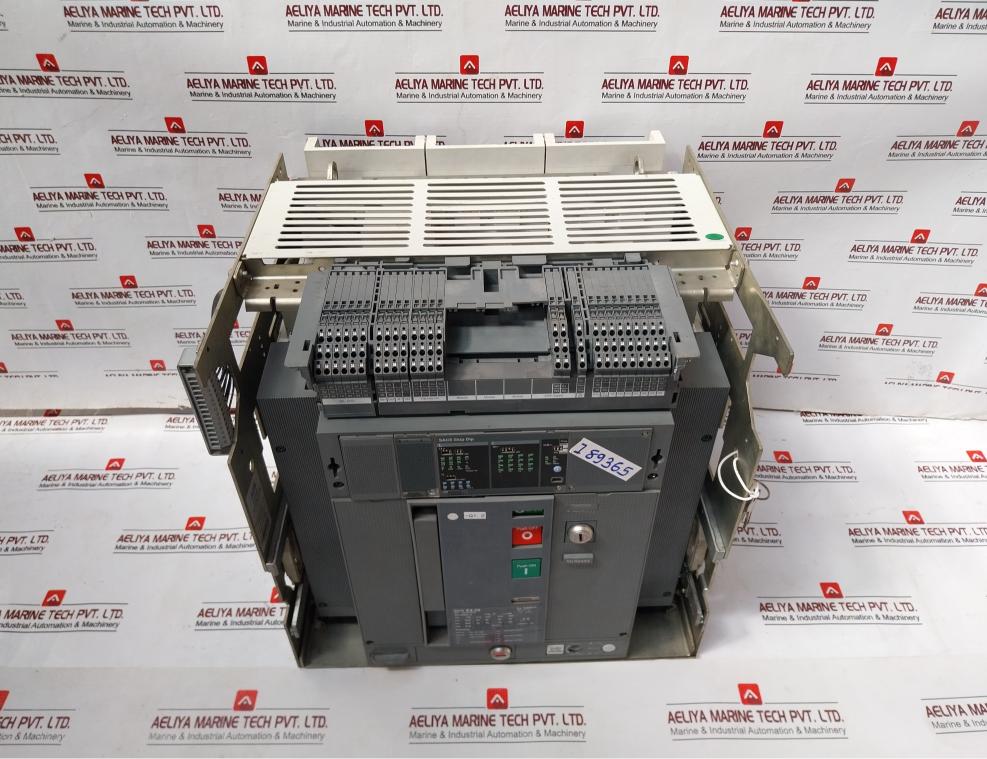 Abb Sace E4.2S Air Circuit Breaker 3200A 50-60Hz 12Kv 220-250V Ac-dc