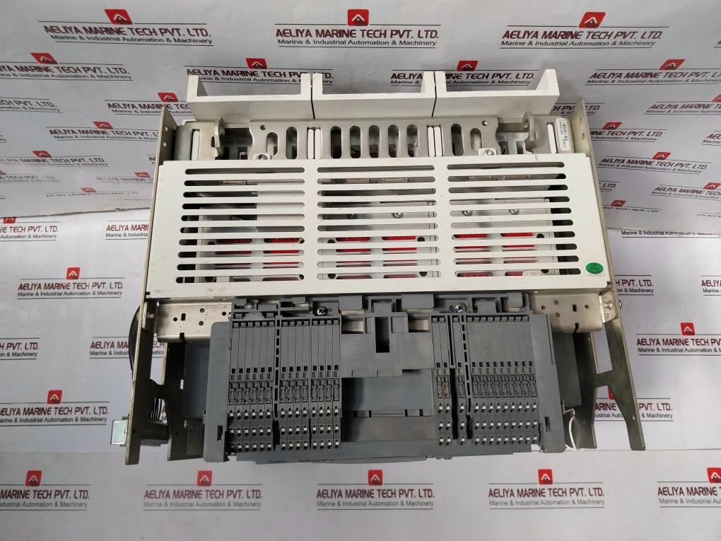 Abb Sace E4.2S Air Circuit Breaker 3200A 50-60Hz 12Kv 220-250V Ac-dc