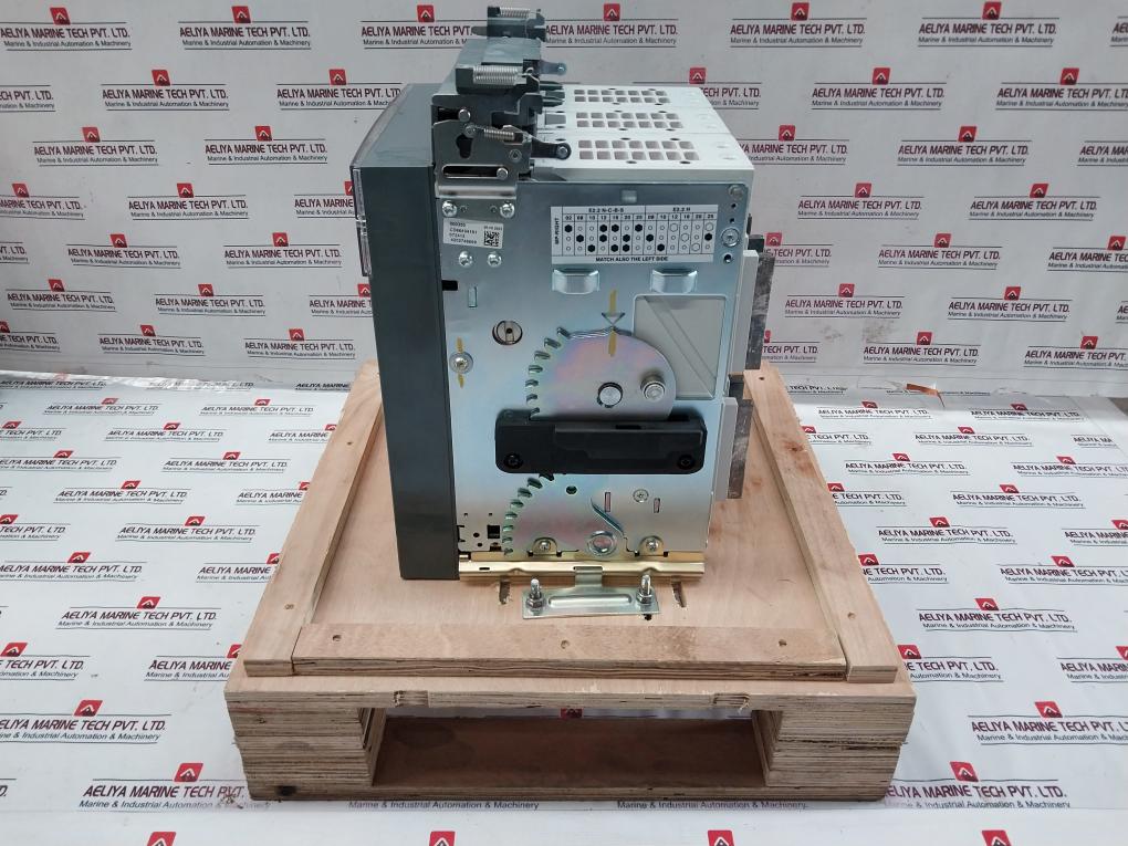 Abb Sace Emax E2.2N 2500A Low Voltage Air Circuit-breaker Set 1Sda073909R1