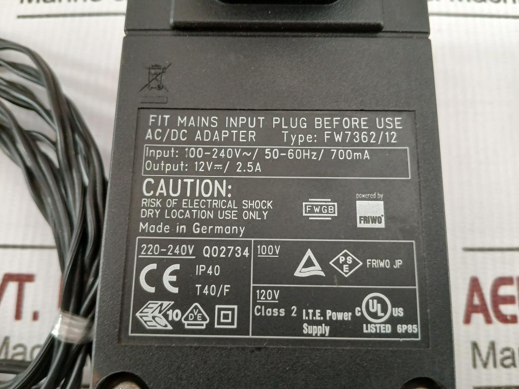 Ac/Dc Adapter Fw7362/12 Friwo Input: 100-240V-/ 50-60Hz/ 700Ma Ip40