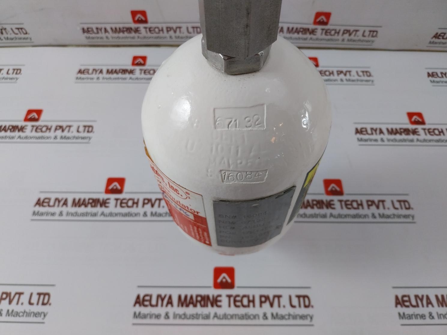 Accumulators S550A1Qt5-p16 1 Quart Accumulator 1931079-03