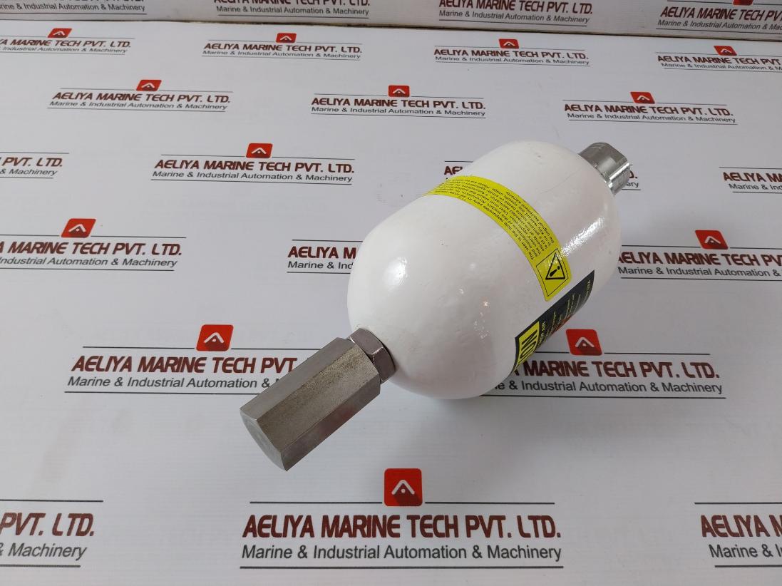 Accumulators S550A1Qt5-p16 1 Quart Accumulator 1931079-03