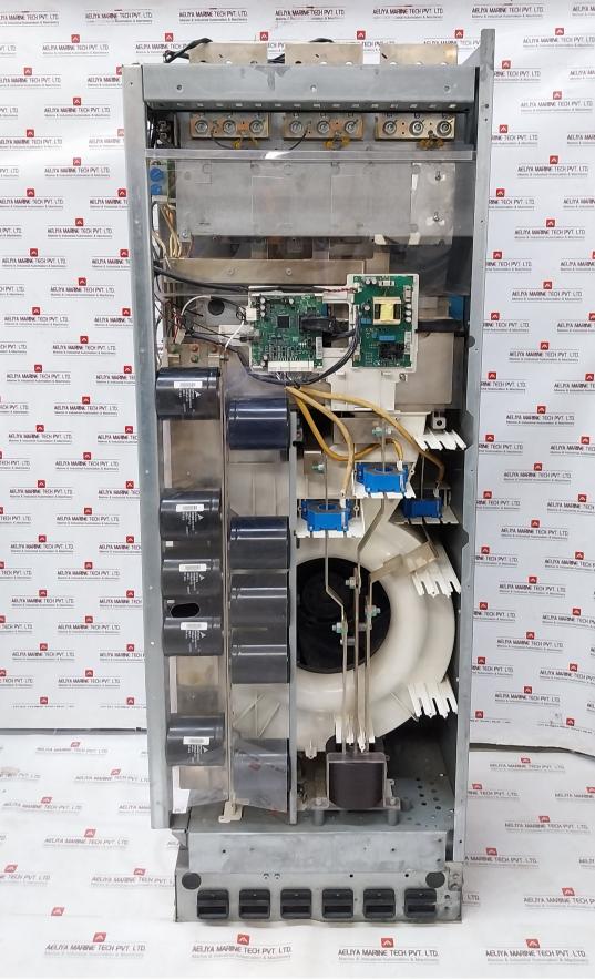 Acs800-04-0400-5+C189+E208+E210+J400+K454+L509+N651+P901 Abb Frequency Drive