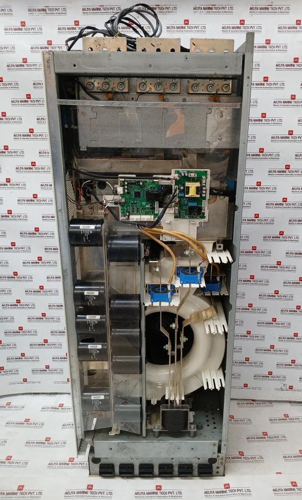Acs800-04-0400-5+C189+E208+E210+J400+K454+L509+N651+P901 Vfd Frequency Drive Abb