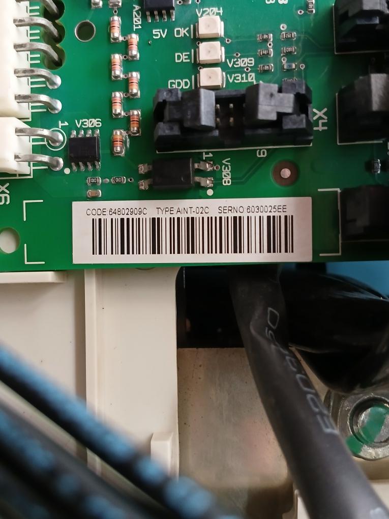Acs800-04-0400-5+C189+E208+E210+J400+K454+L509+N651+P901 Vfd Frequency Drive Abb