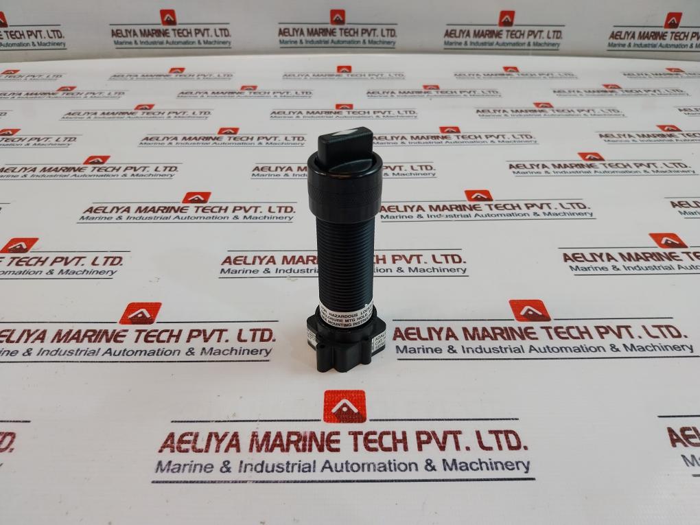 Adalet Xvhs Selector Switch-long & Panel Mount 5237-7