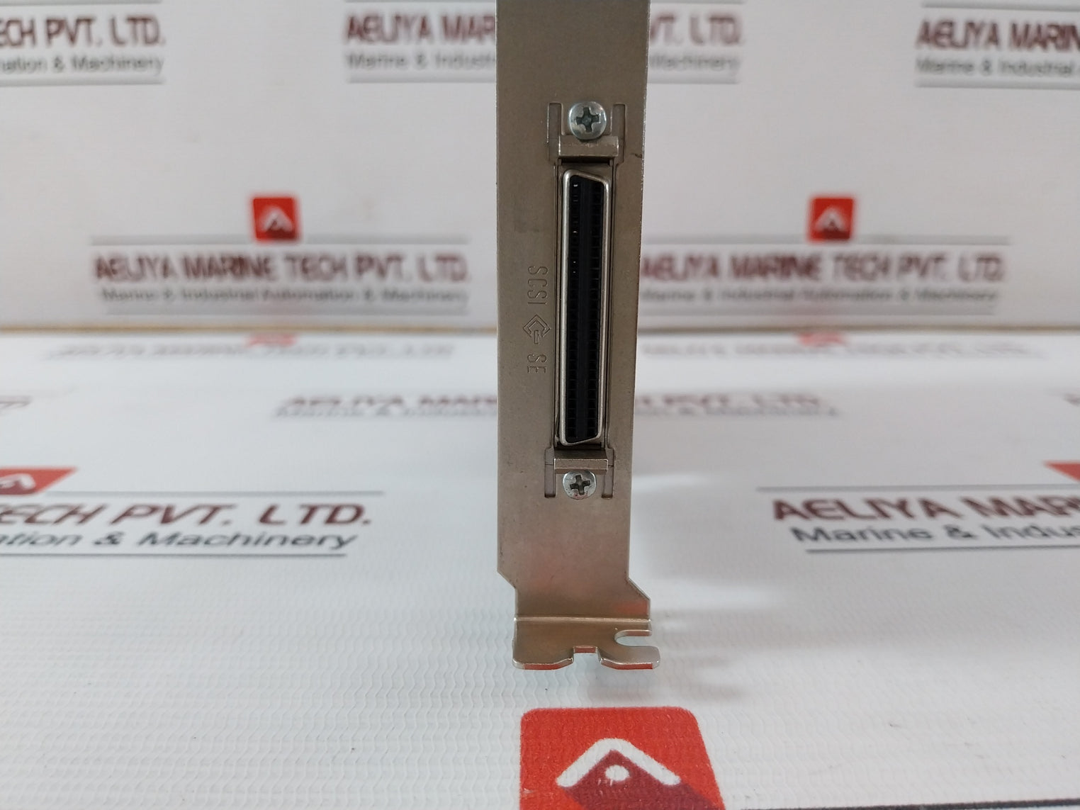 Adaptec Aha-2940Uw Ultra Wide Scsi Host Storage Adapter Card 1779600 A 94V-0