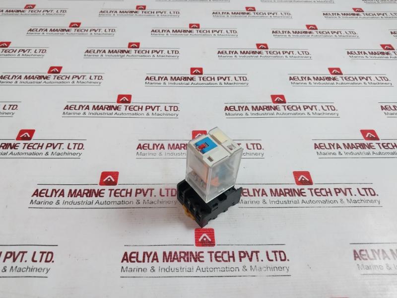 Adeleq 11-3480 Relay With Base 70.3 Pf113A-e 10A 11-110