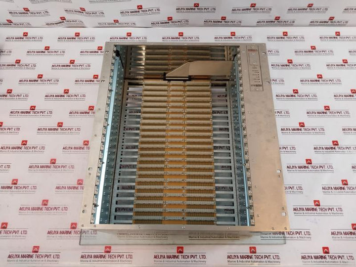 Ademco Video Videoblox Vblx003-01 Matrix Switcher 12U Backplane Power Supply 12-30Vdc/24Vac